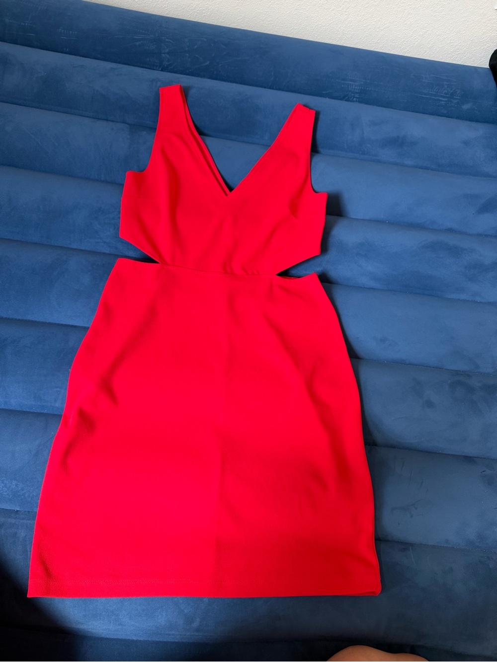 Express Red V-Neck Cutout Bodycon Dress